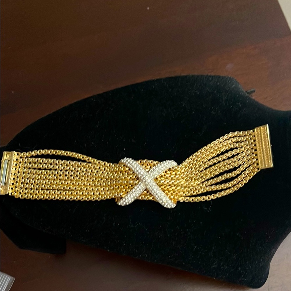 Large heavy gold tone link chain bracelet with diamonds